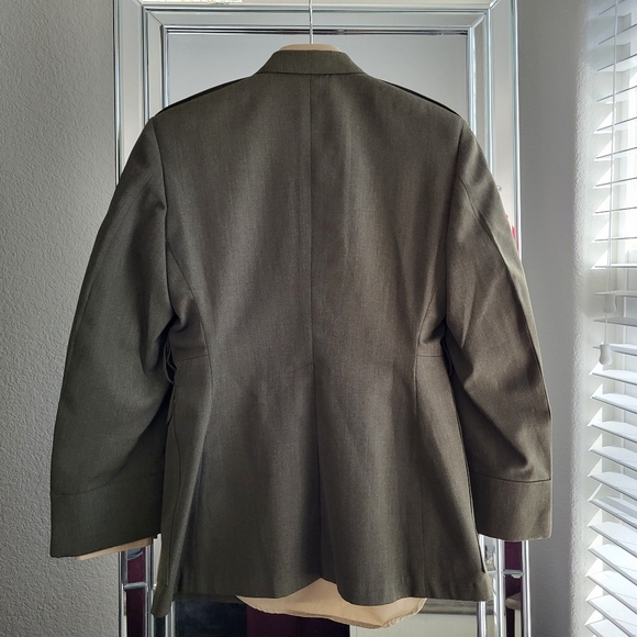 USMC Official Service Green Jacket & Khaki Service Bravo Shirt - Picture 2 of 12